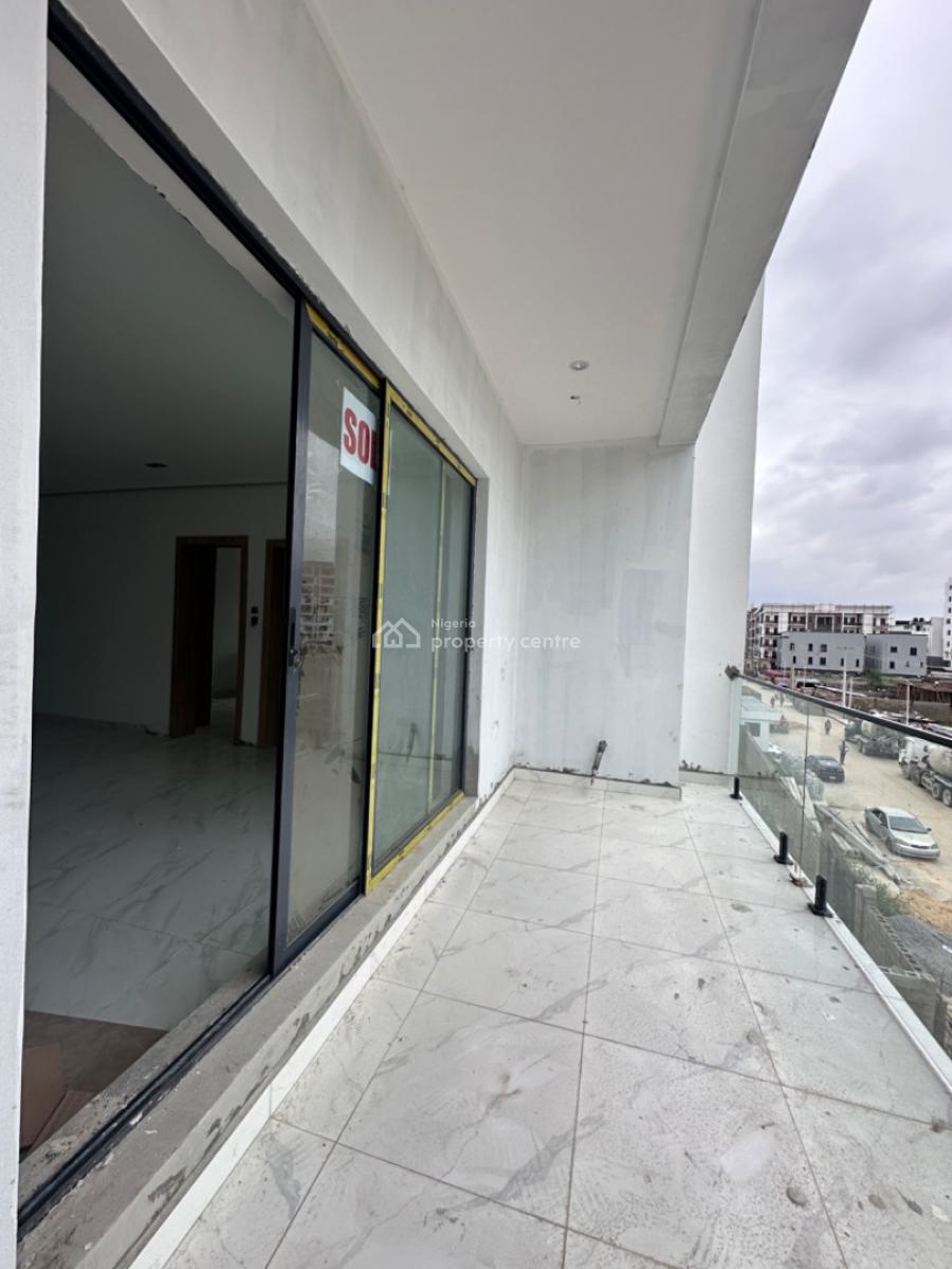 Clean 2bedroom Apartment with Bq in Lekki Phase 1, Freedom Way, Lekki Phase 1, Lekki, Lagos, Block of Flats for Sale