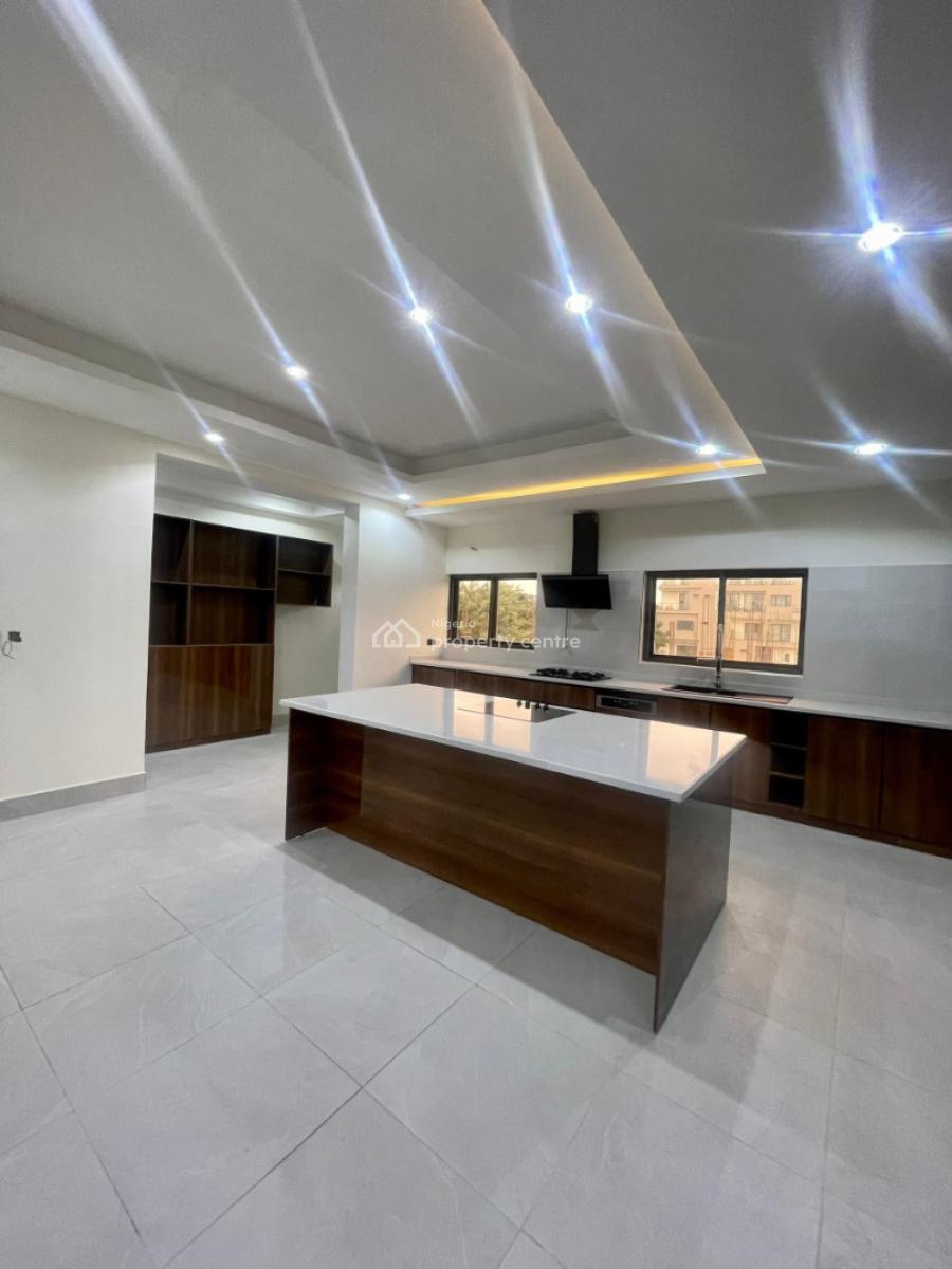Amazing 5 Bedroom Massive Penthouse with 2 Bqs, Bourdillon, Ikoyi, Lagos, Detached Duplex for Sale