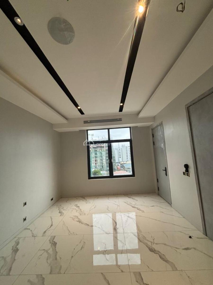Luxury 4 Bedroom Fully Serviced Apartment with 2bqs., Old Ikoyi, Ikoyi, Lagos, Flat / Apartment for Rent