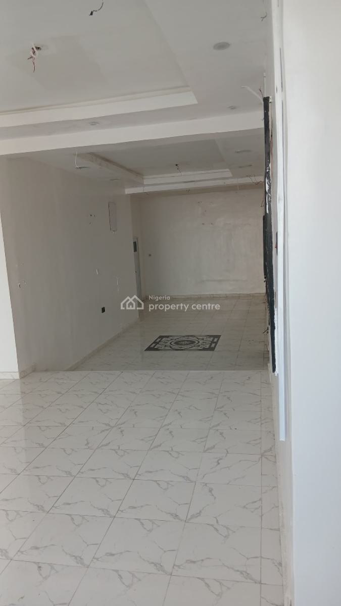 Open Plan Space Suitable for Shop and Office, Lekki Phase 1, Lekki, Lagos, Shop for Rent