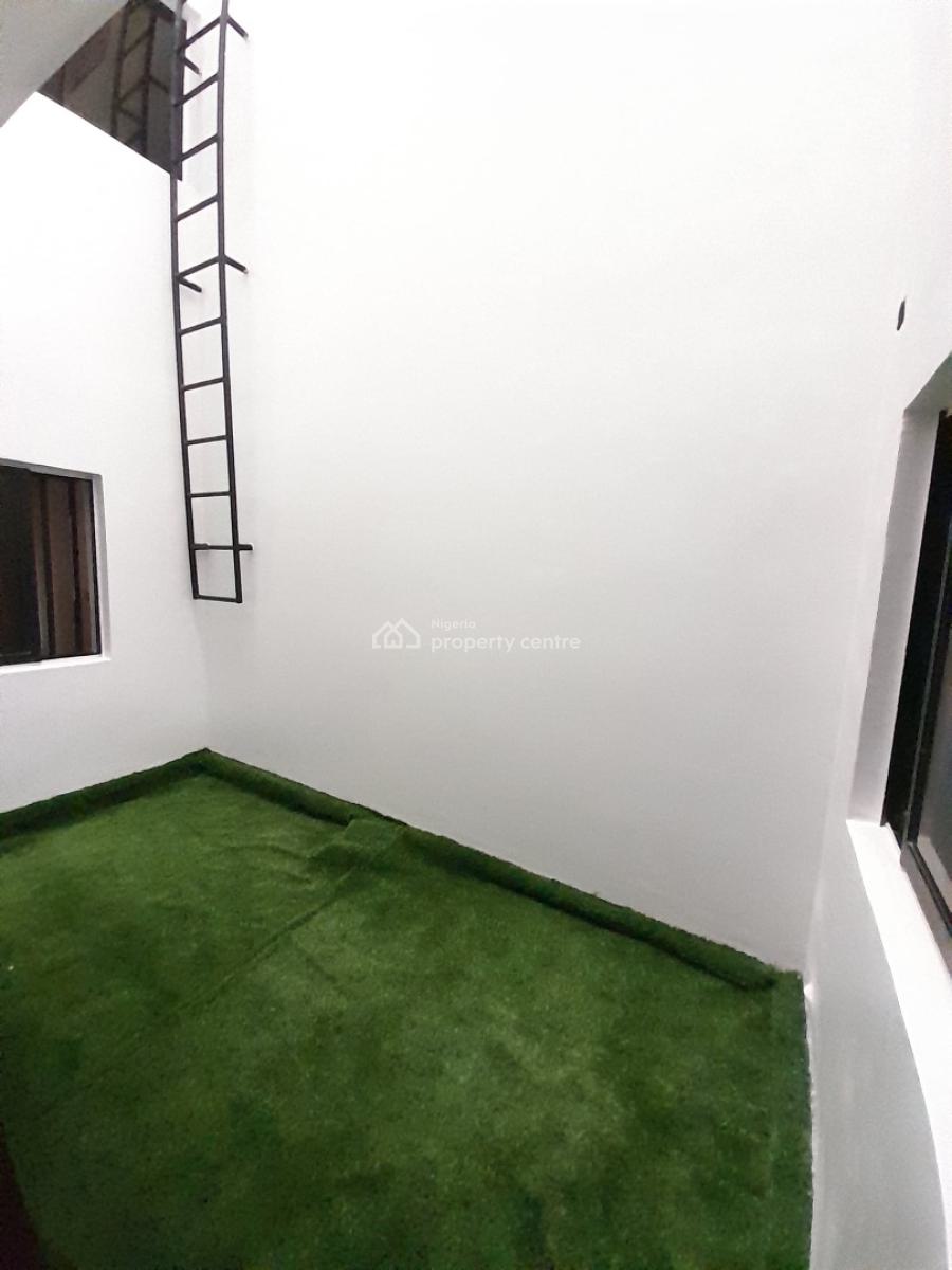 Perfect 3 Bedroom Service Apartment in a Gated Estate,good Water, Oniru, Victoria Island (vi), Lagos, Flat / Apartment for Rent