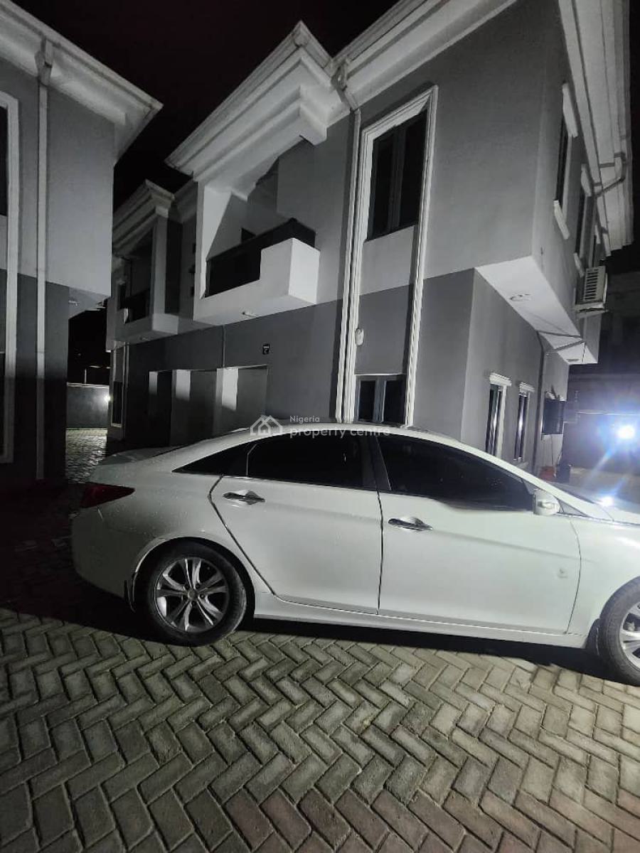 Luxury Furnished Mini Flat, Orchid Road, Lekki, Lagos, Mini Flat (room and Parlour) for Rent