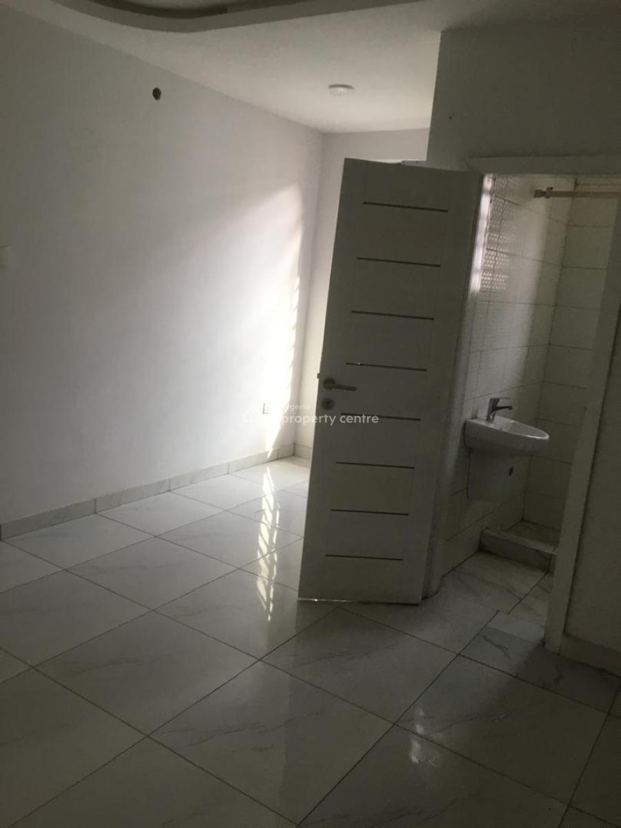 Elegantly Built Designed 4bedrooms Semi Detached Duplex with Bq in a S, Bera Estate Chevron Drive Lekki Lagos., Lekki, Lagos, Semi-detached Duplex for Rent
