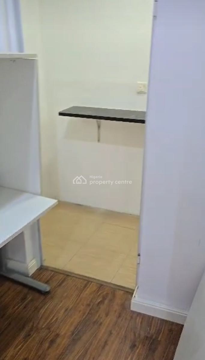 Lovely Sweet Open Plan Office Space (28sqm) + Kitchen, Lovely Environment @ Lekki 1, Lekki 1, Lekki Phase 1, Lekki, Lagos, Office Space for Rent