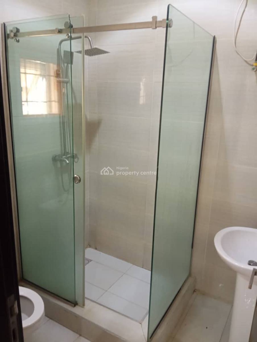 Three Bedrooms Flat, Tipper Garage Axis, Jahi, Abuja, Flat / Apartment for Rent