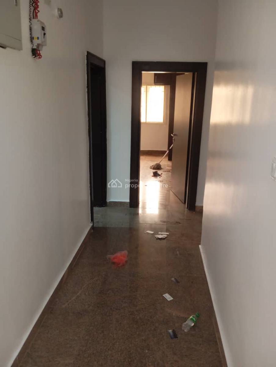 Three Bedrooms Flat, Tipper Garage Axis, Jahi, Abuja, Flat / Apartment for Rent