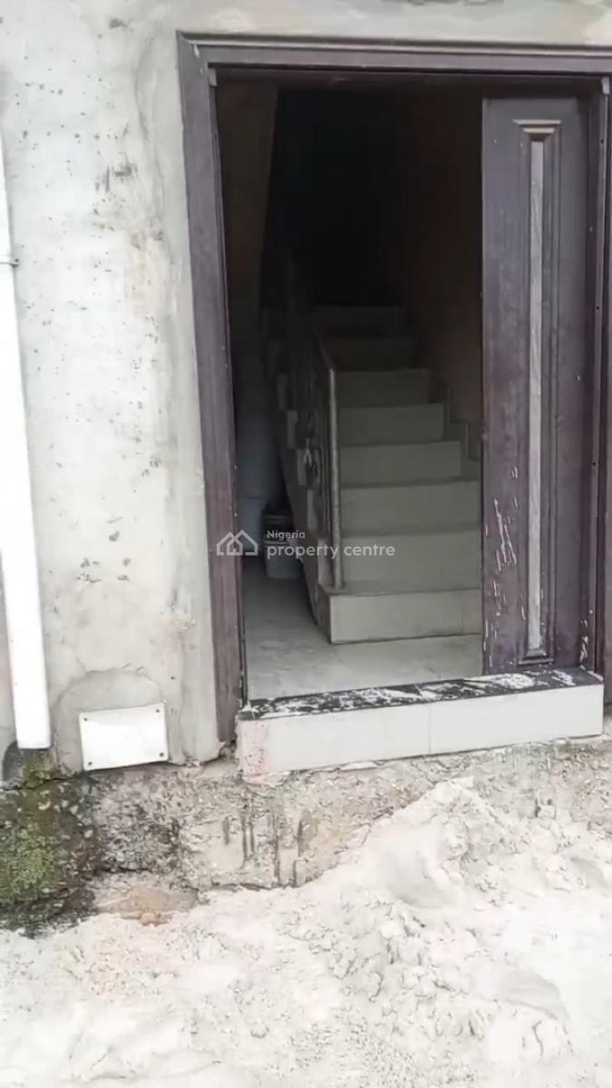 Distress 6 Flats of 4 Units of 3 Bedroom Flats, Greenfield Estate, Ago Palace, Isolo, Lagos, Block of Flats for Sale