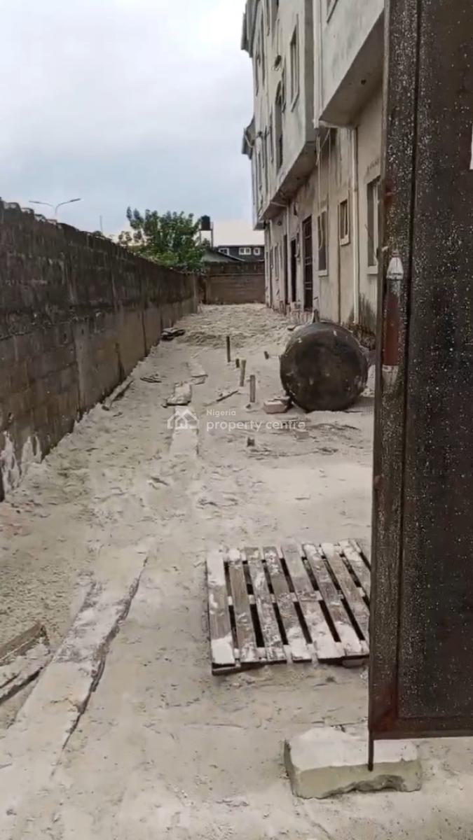 Distress 6 Flats of 4 Units of 3 Bedroom Flats, Greenfield Estate, Ago Palace, Isolo, Lagos, Block of Flats for Sale
