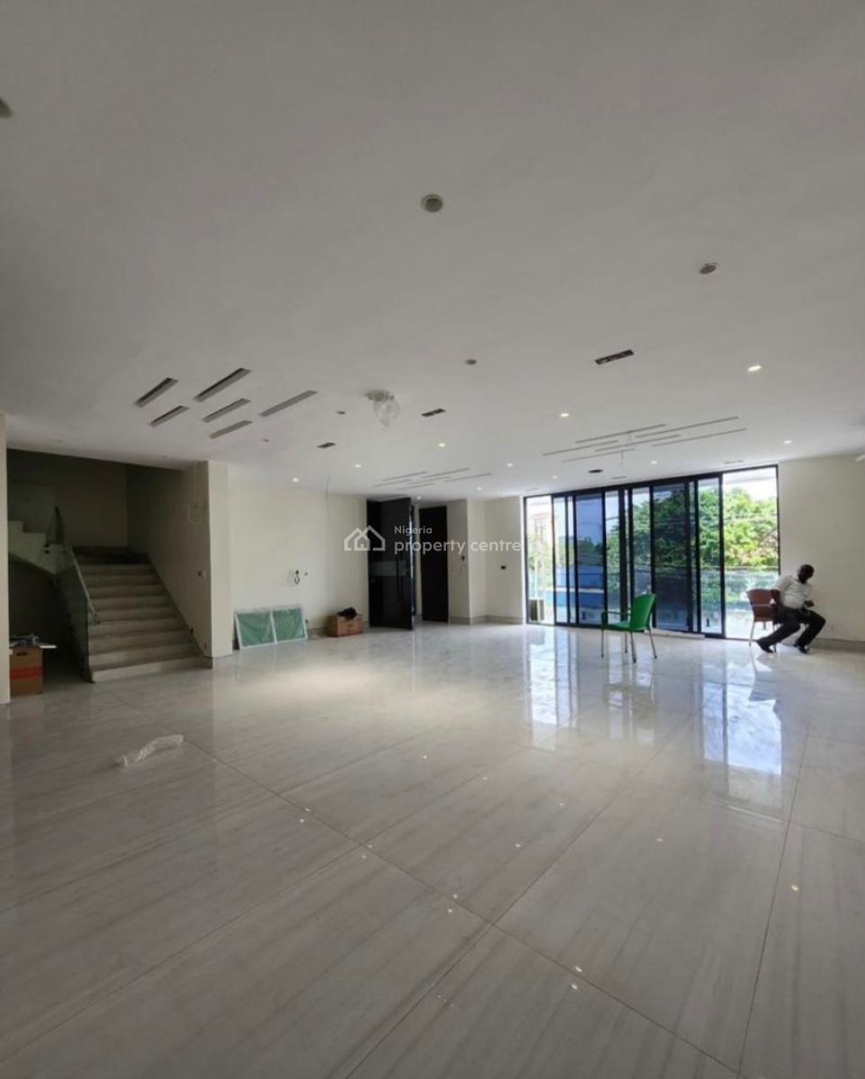 Four Bedroom Maisonette with Bq., Ikoyi, Lagos, Flat / Apartment for Rent