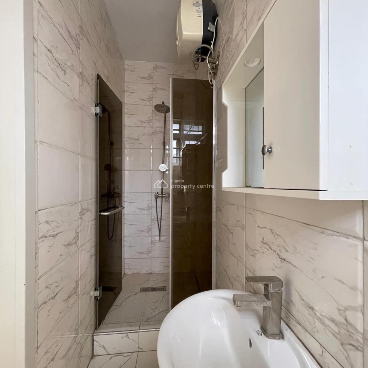 Luxury and Spacious 4 Bedroom Duplex, 2 Toll Gate, Lekki, Lagos, Terraced Duplex for Rent