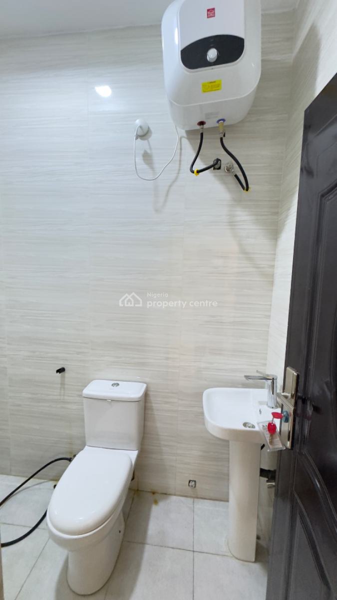 Newly Built 2 Bedroom Flat, Maitama Extension, Maitama 2, Maitama District, Abuja, Flat / Apartment for Rent