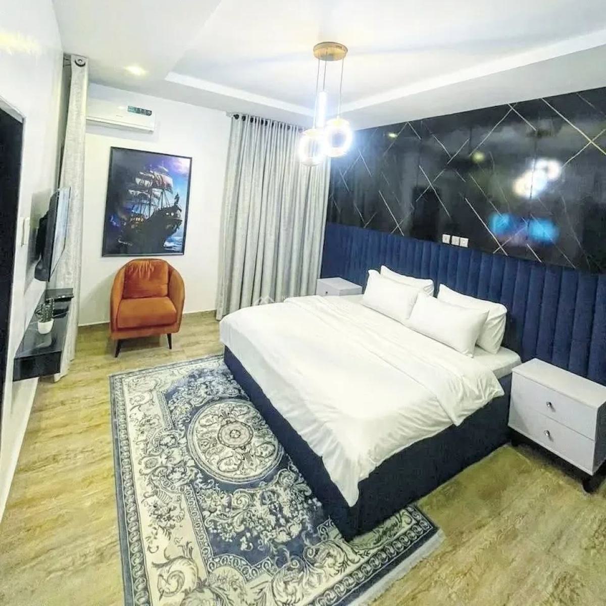 Cozy 2 Bedroom Apartment in a Serene Environment, Ken Nnamani Crescent, Wuye, Abuja, Flat / Apartment Short Let