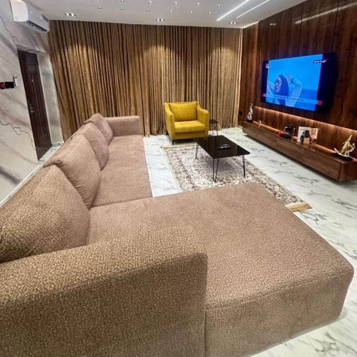 Luxury Beautiful 2 Bedroom Apartment, Libreville Crescent, Wuse 2, Abuja, Flat / Apartment Short Let