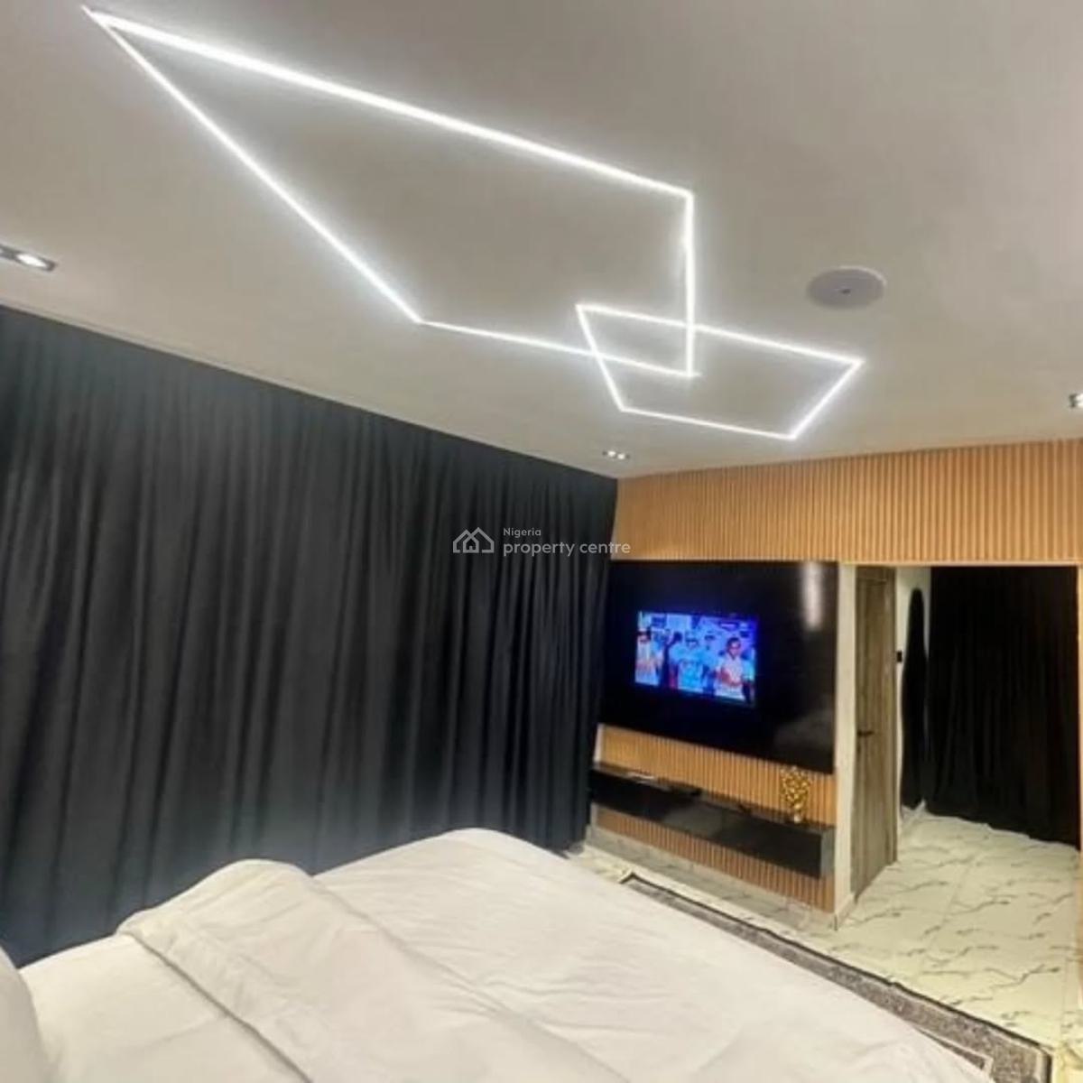 Luxury Beautiful 2 Bedroom Apartment, Libreville Crescent, Wuse 2, Abuja, Flat / Apartment Short Let