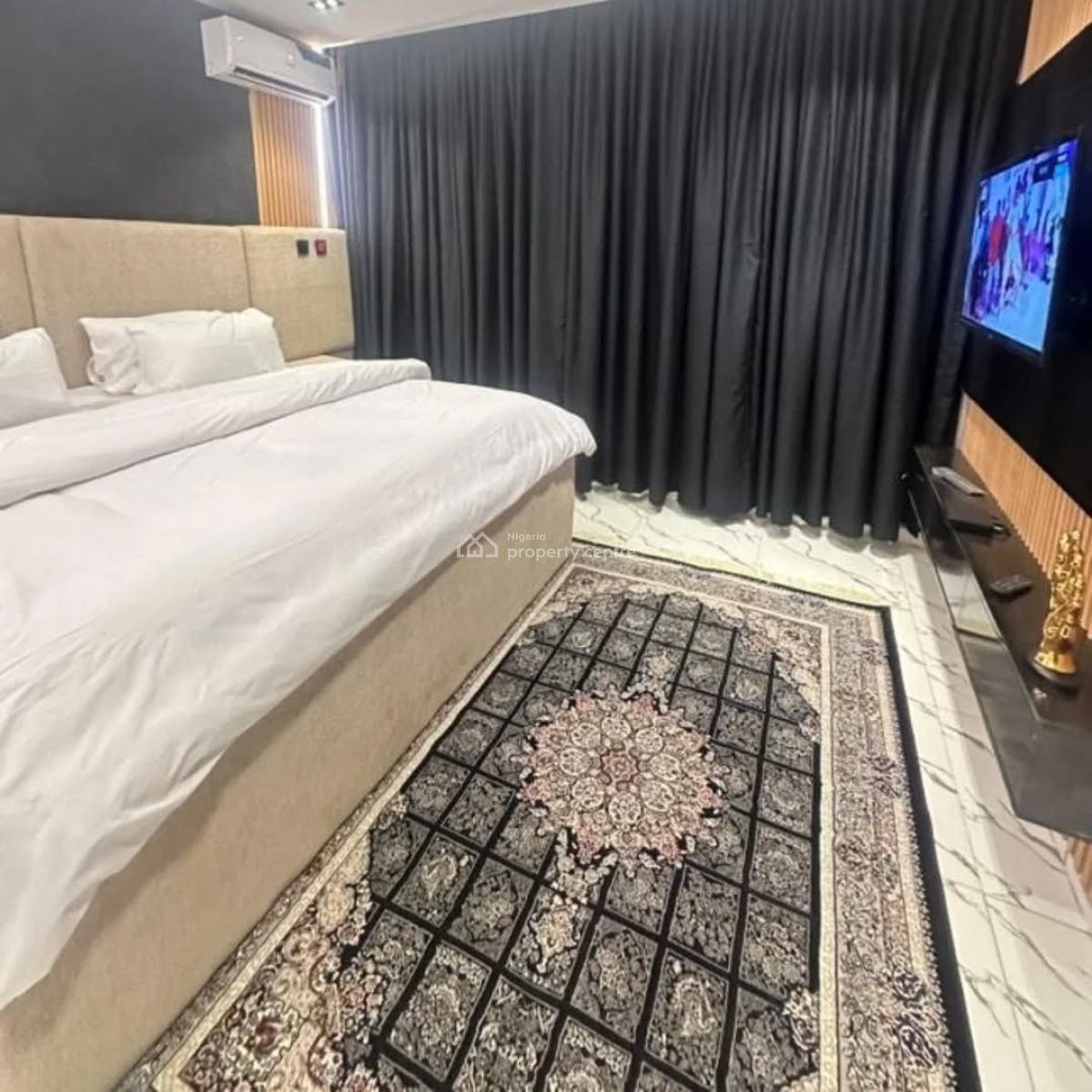 Luxury Beautiful 2 Bedroom Apartment, Libreville Crescent, Wuse 2, Abuja, Flat / Apartment Short Let