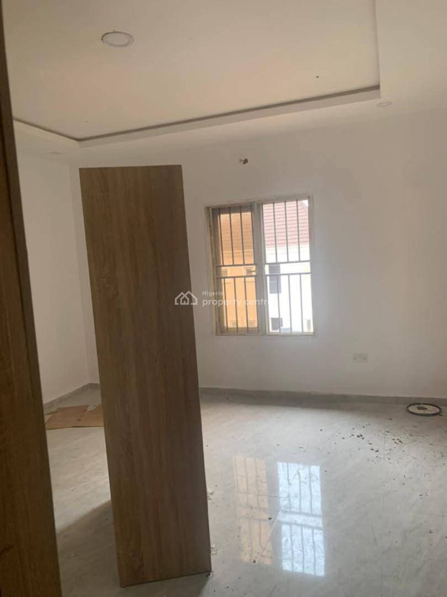 3 Bedroom Apartments, Yaba, Lagos, Flat / Apartment for Rent