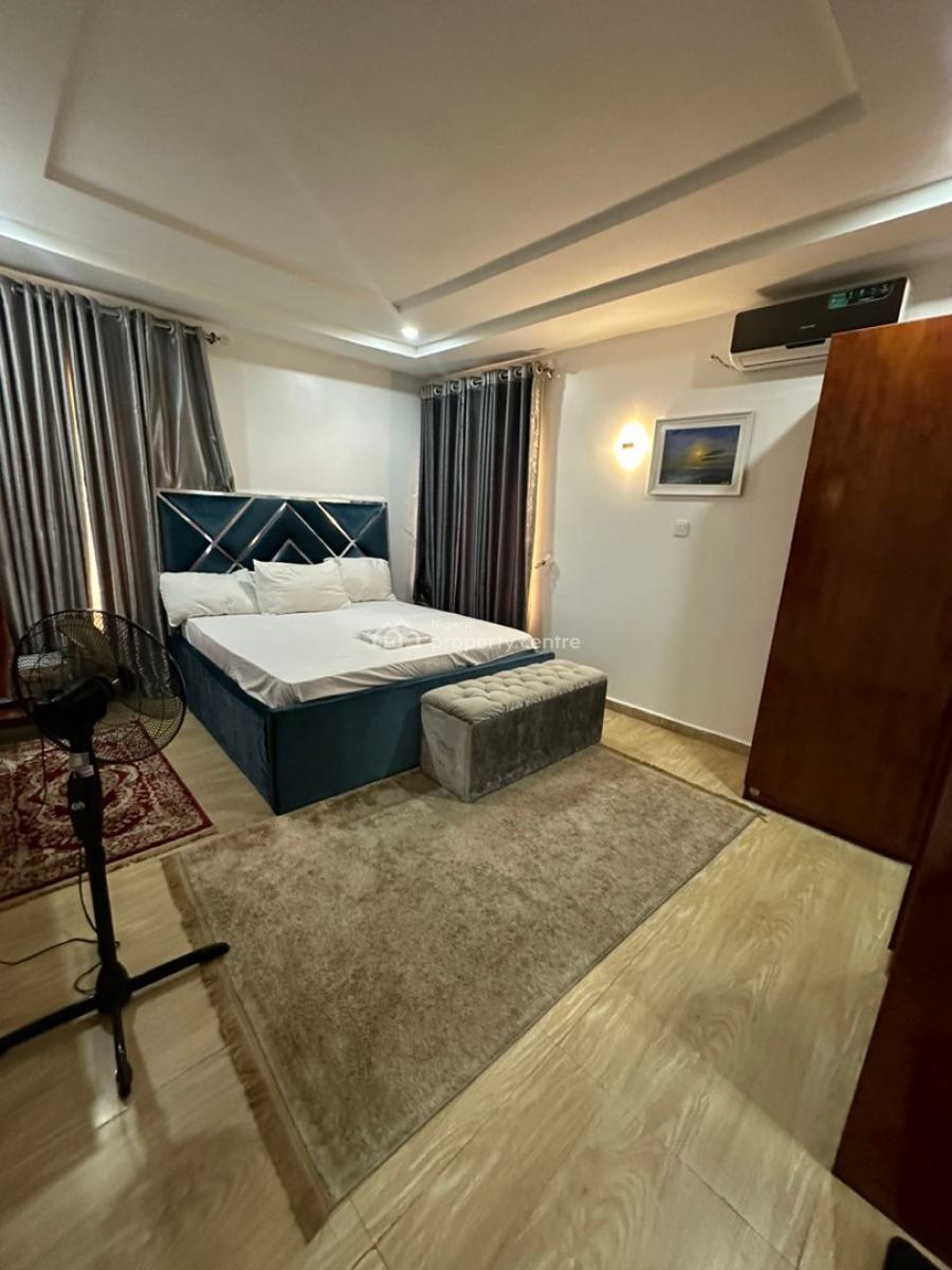 Luxury 2 Bedrooms Spacious Serviced & Furnished Apartment, Tarred Road, Sweet Neighborhood, Jahi, Abuja, Flat / Apartment for Sale