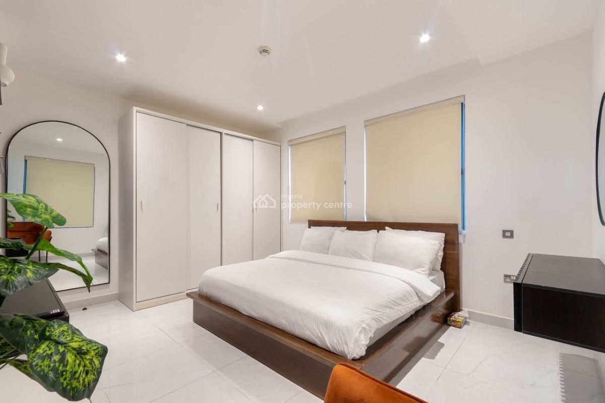 Lovely 2 Bedroom Apartment with Gym, Iconic Towers, Victoria Island (vi), Lagos, Flat / Apartment Short Let
