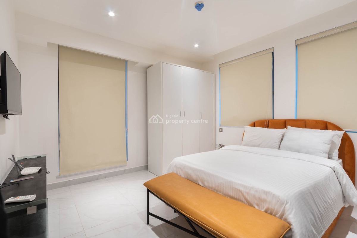 Lovely 2 Bedroom Apartment with Gym, Iconic Towers, Victoria Island (vi), Lagos, Flat / Apartment Short Let