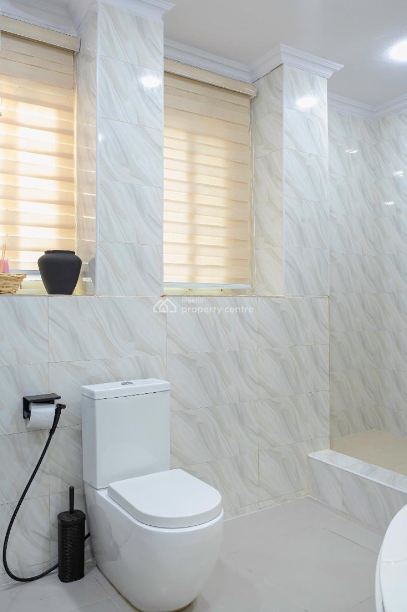 Luxury 2 Bedroom Maisonette with Gym and Swimming Pool, Brentwood Park Estate, Ikoyi, Lagos, Flat / Apartment Short Let