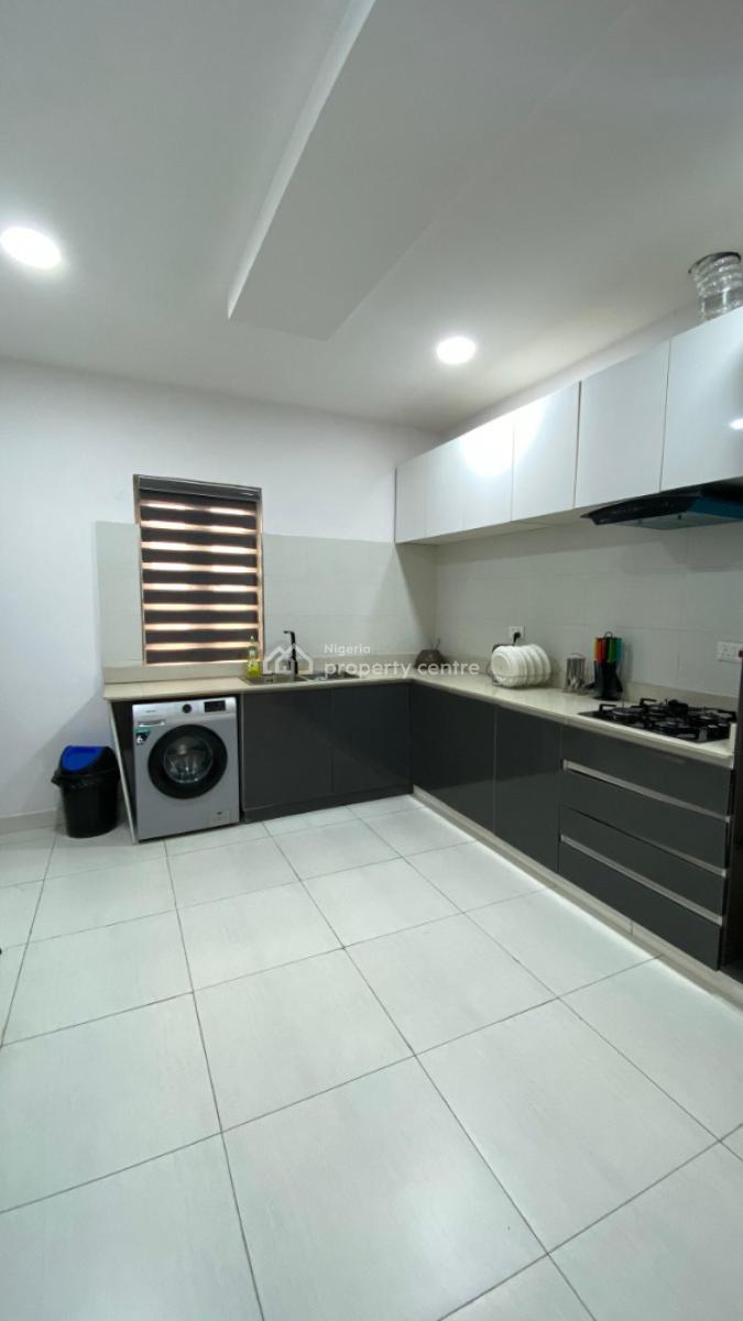 Luxury 3 Ensuite Bedroom Penthouse, Lekki Phase 1, Lekki, Lagos, Flat / Apartment for Rent
