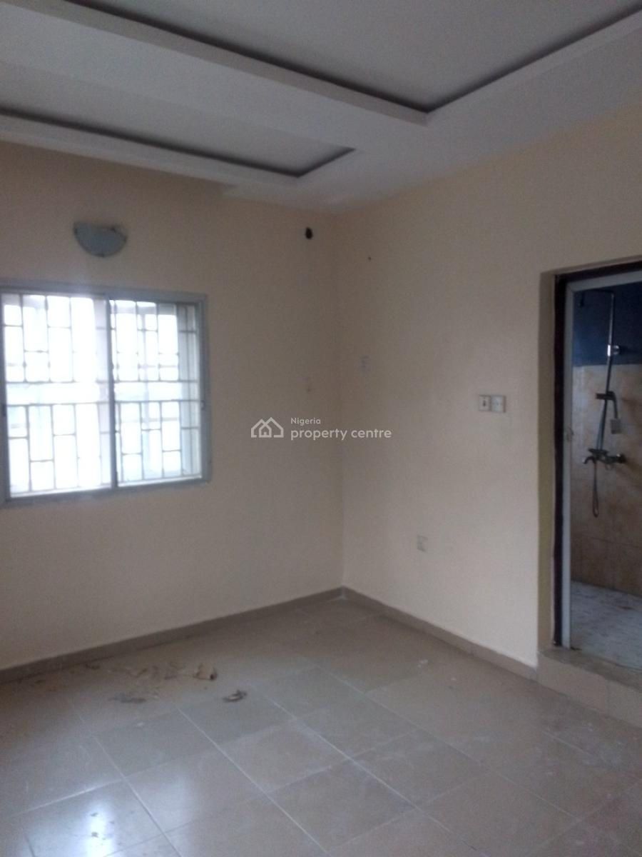 Newly Renovated and Very Spacious 3bedroom Flat at Gbagada, Gbagada Lagos, Gbagada, Lagos, Flat / Apartment for Rent
