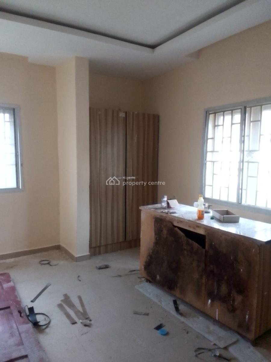 Newly Renovated and Very Spacious 3bedroom Flat at Gbagada, Gbagada Lagos, Gbagada, Lagos, Flat / Apartment for Rent