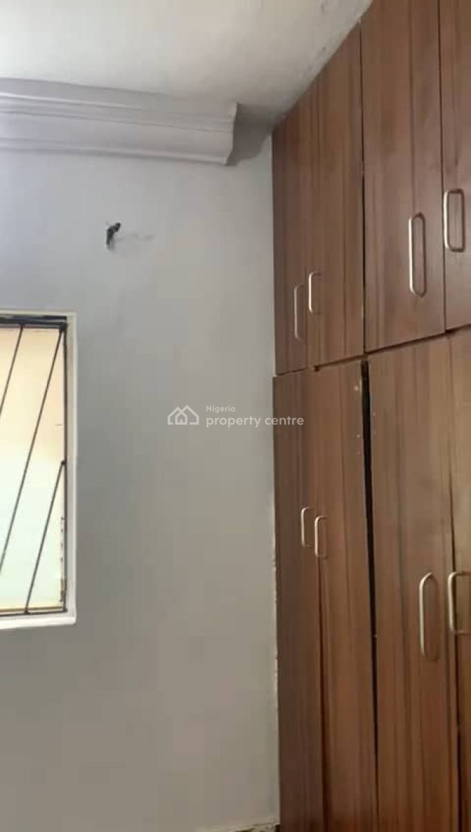 Newly Renovated 3bedroom Flat at Ago  Lagos, Okota  Ago Palace Isolo, Okota, Isolo, Lagos, Flat / Apartment for Rent