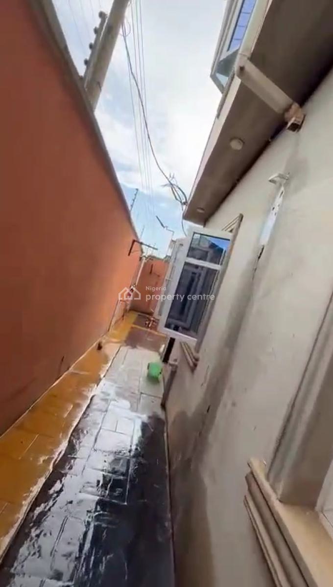 Japa Syndrome 4 Bedr. Duplex Self, Alaja  Area of Ayobo, Lagos, Ayobo, Lagos, Detached Duplex for Sale