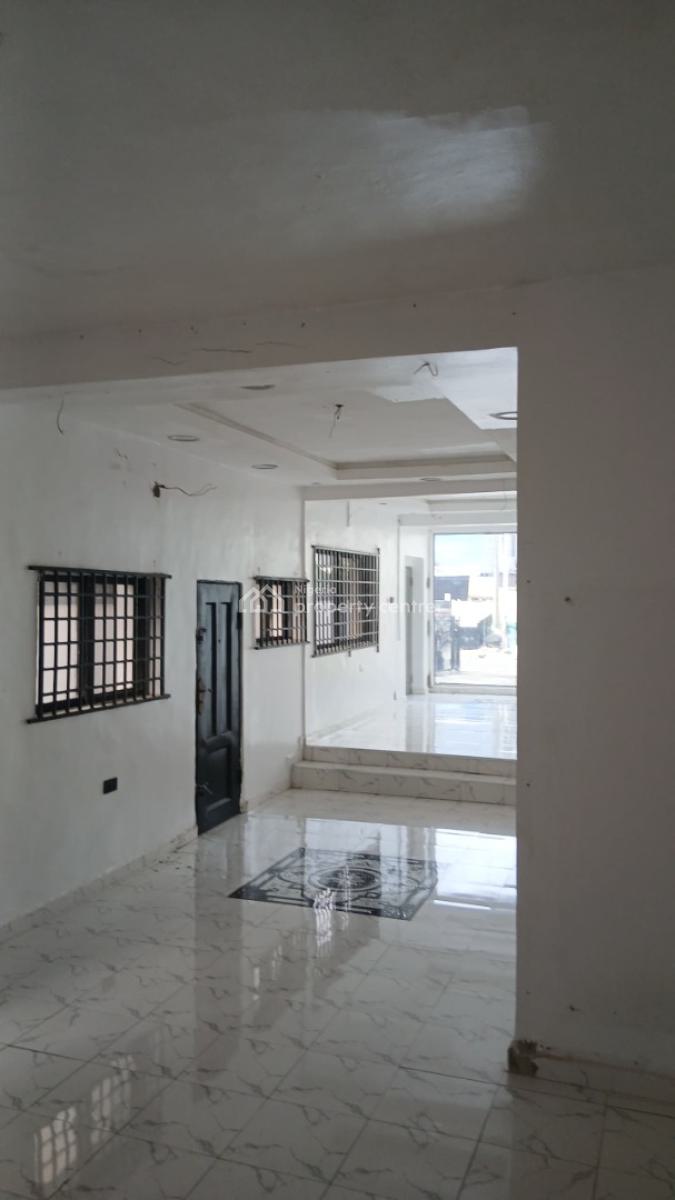 a Newly Built Shop Space on a Busy Street, Lekki Phase 1, Lekki, Lagos, Shop for Rent