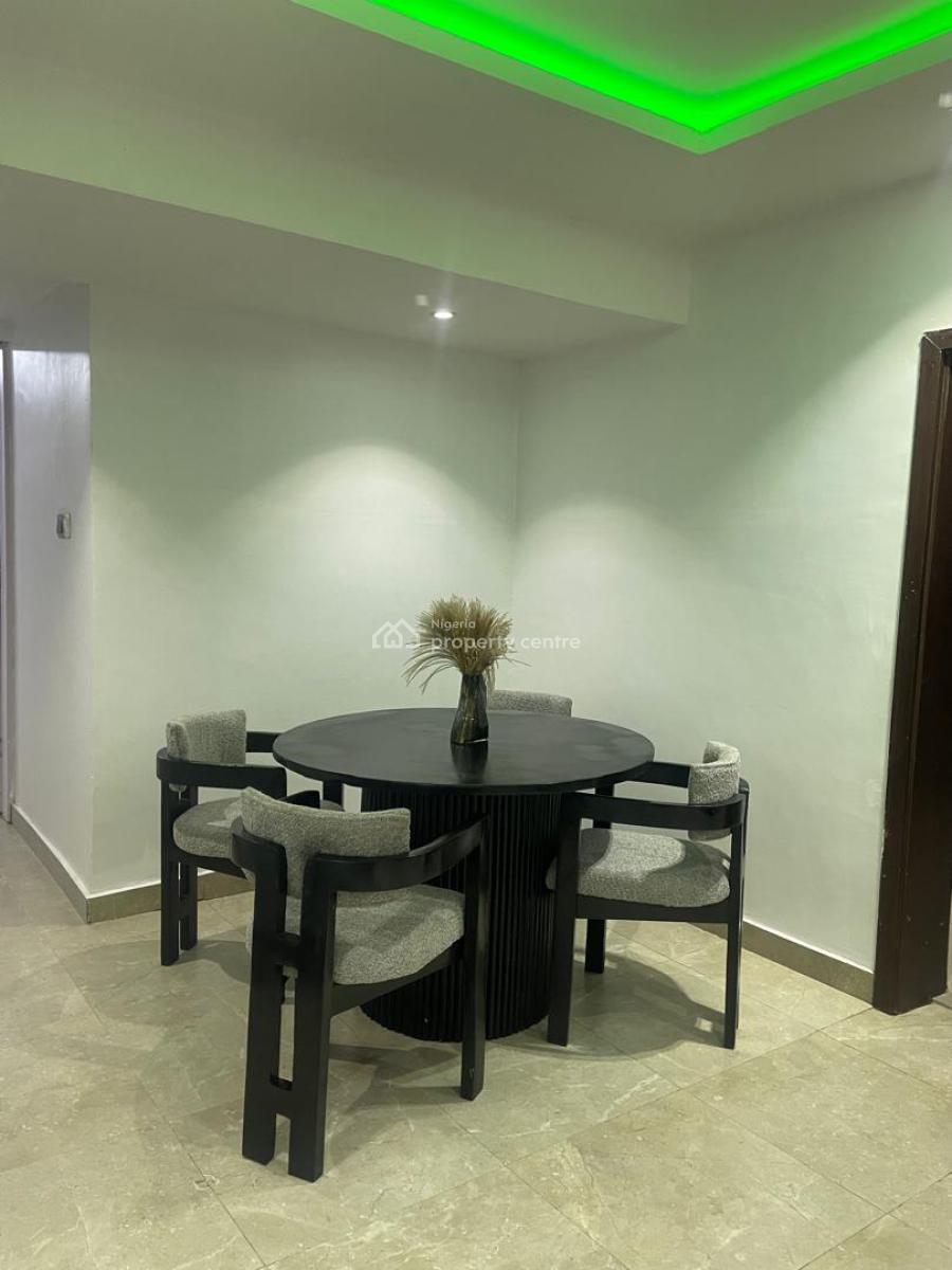 Luxury 3-bedroom Apartment, Gra Phase 2, Magodo, Lagos, Flat / Apartment Short Let