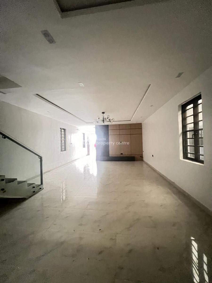Well Built 4 Bedroom Fully Detached Duplex with Spacious Parking Space, Ologolo, Lekki, Lagos, Detached Duplex for Sale
