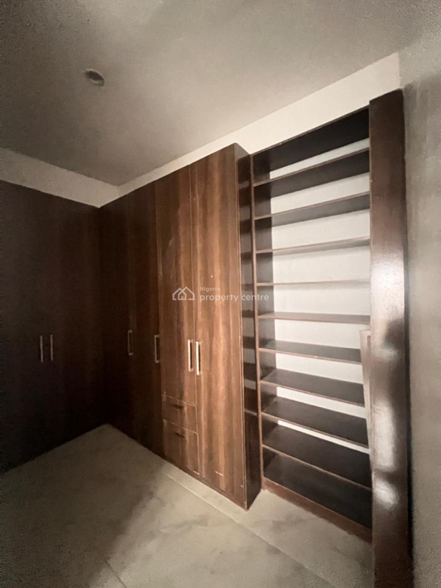 Well Built 4 Bedroom Fully Detached Duplex with Spacious Parking Space, Ologolo, Lekki, Lagos, Detached Duplex for Sale