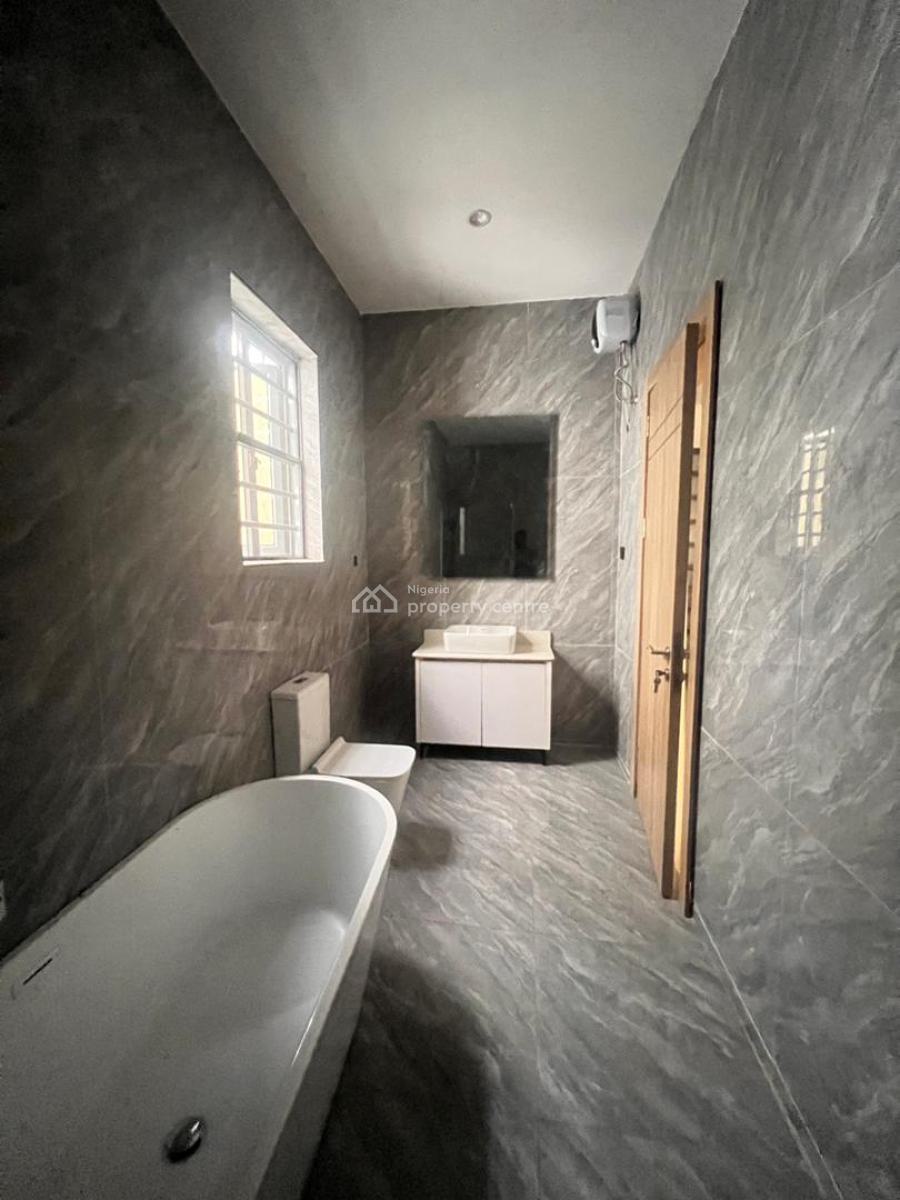 Well Built 4 Bedroom Fully Detached Duplex with Spacious Parking Space, Ologolo, Lekki, Lagos, Detached Duplex for Sale