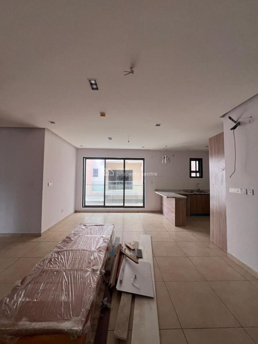 Stunning 2 Bedroom Apartment with Swimming Pool and Elevators, Stunning 2 Bedroom Apartment with Swiming Pool and Elevator in Ologolo, Lekki, Lagos, Block of Flats for Sale