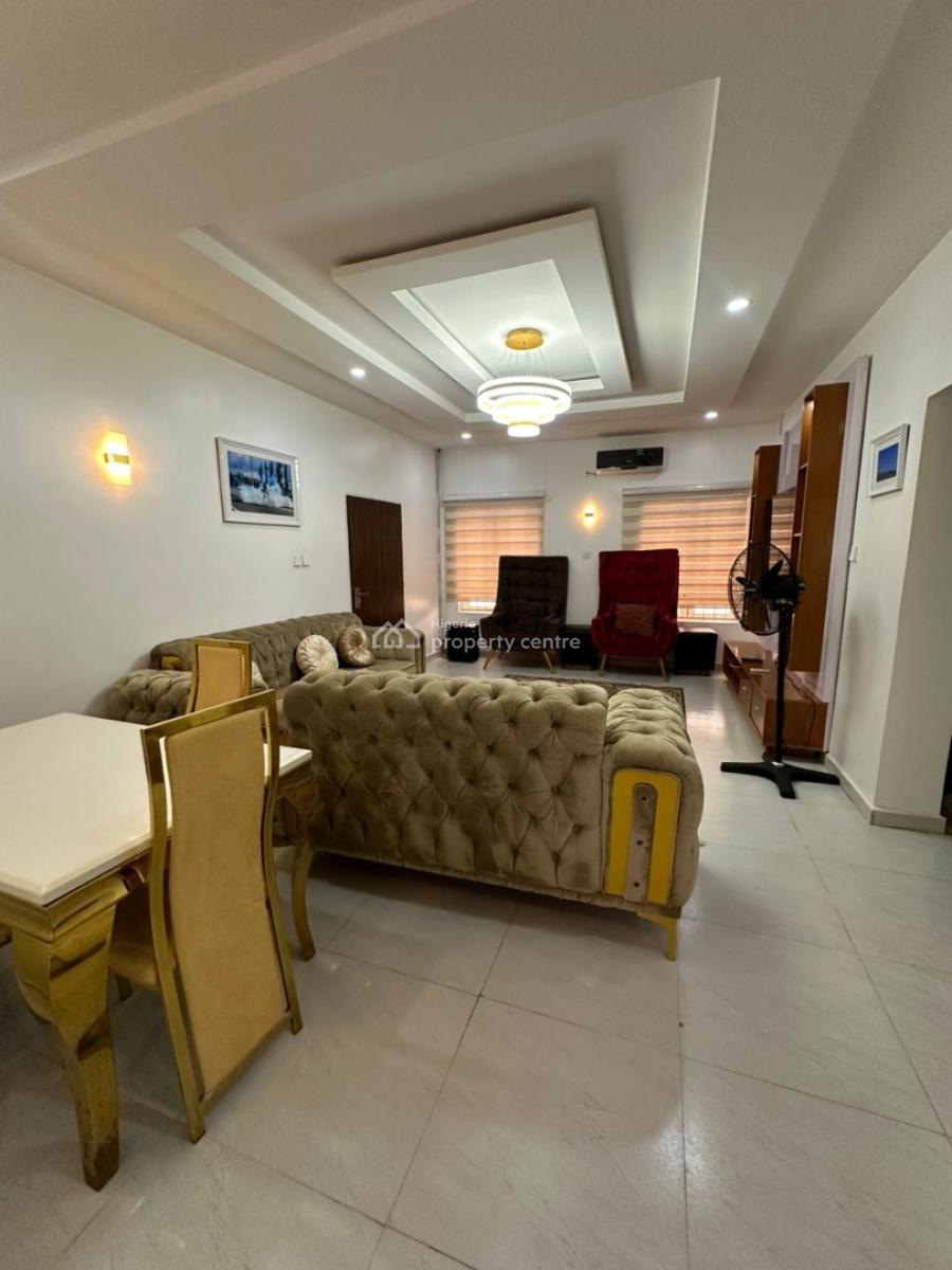 Tastefully Furnished 2 Bedroom Apartment, Gilmore, Jahi, Abuja, Flat / Apartment for Sale