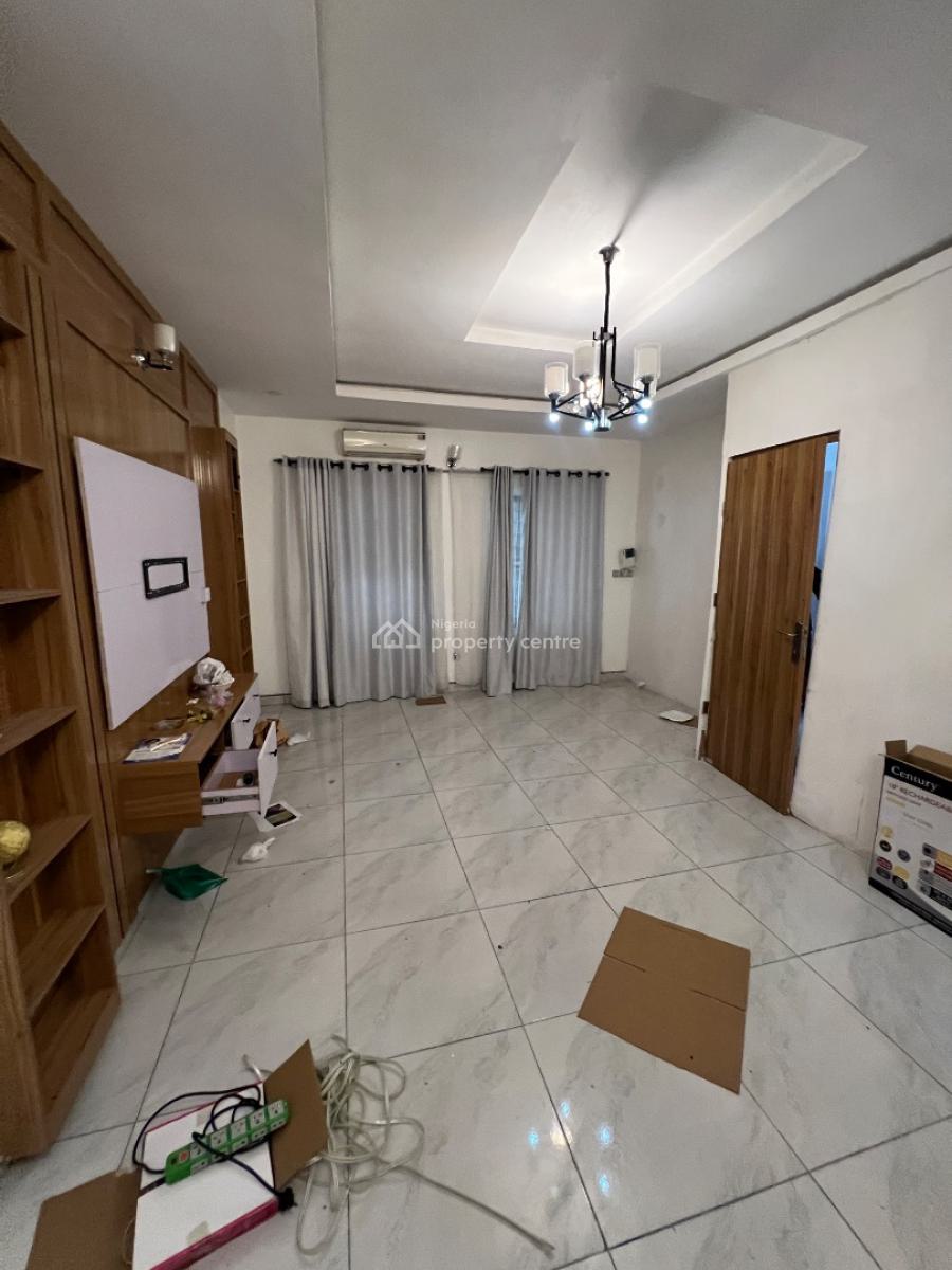 Mini Flat with Swimming Pool, Dpkay Estate, Lekki, Lagos, Mini Flat (room and Parlour) for Rent
