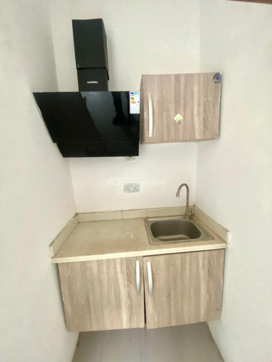 Studio/selfcon Apartment Available, Ikate, Lekki, Lagos, Self Contain (single Rooms) for Rent