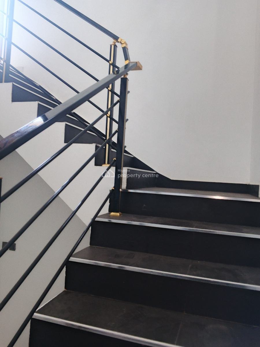 4 Bedrooms Terrace Available in a Good Area, Millennium Estate, Gbagada, Lagos, Terraced Duplex for Rent