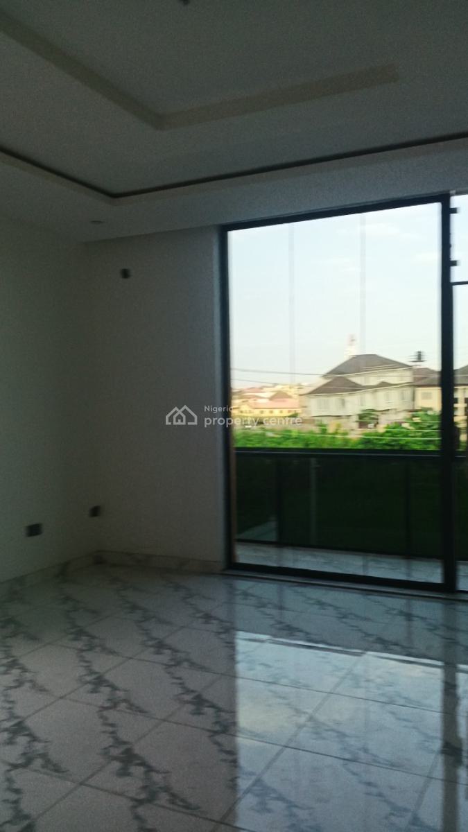 4 Bedrooms Terrace Available in a Good Area, Millennium Estate, Gbagada, Lagos, Terraced Duplex for Rent