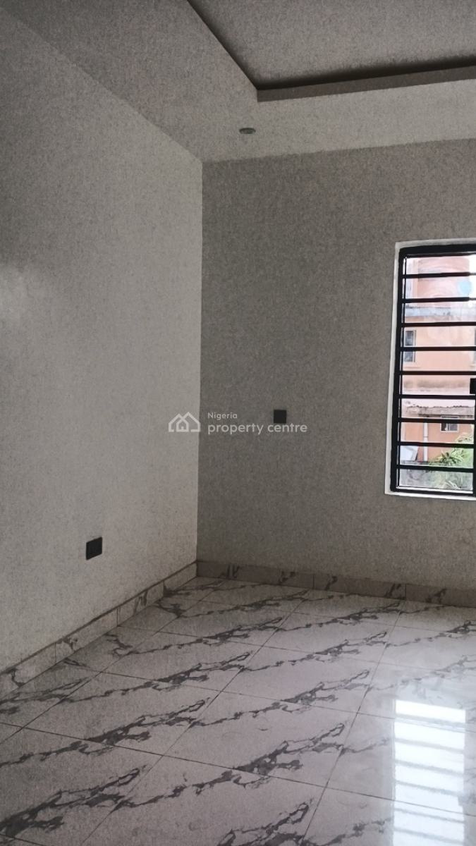4 Bedrooms Terrace Available in a Good Area, Millennium Estate, Gbagada, Lagos, Terraced Duplex for Rent
