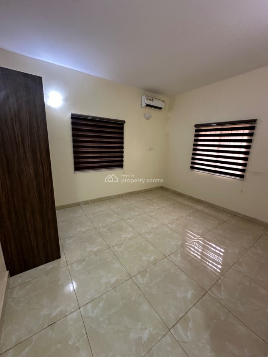 6 Units 2 Bedroom Apartments & Bq, Legislative Quarters, Apo, Abuja, Block of Flats for Sale