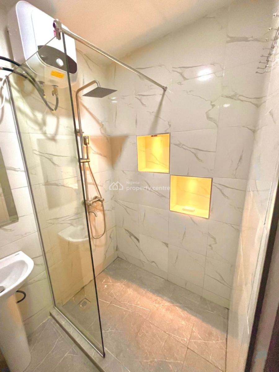Cozy & Luxury 2 Bedroom Apartment, Wuye, Abuja, Flat / Apartment Short Let