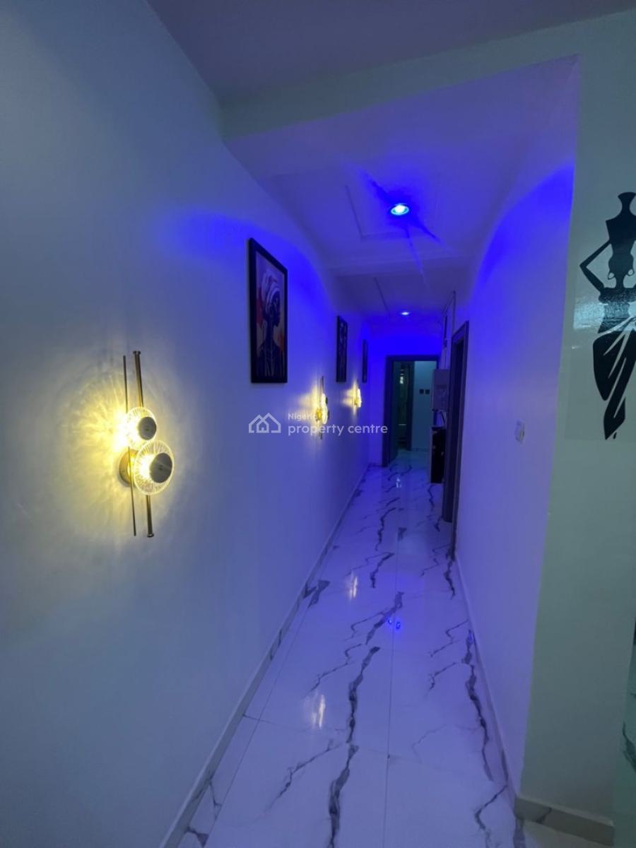 Cozy & Luxury 2 Bedroom Apartment, Wuye, Abuja, Flat / Apartment Short Let