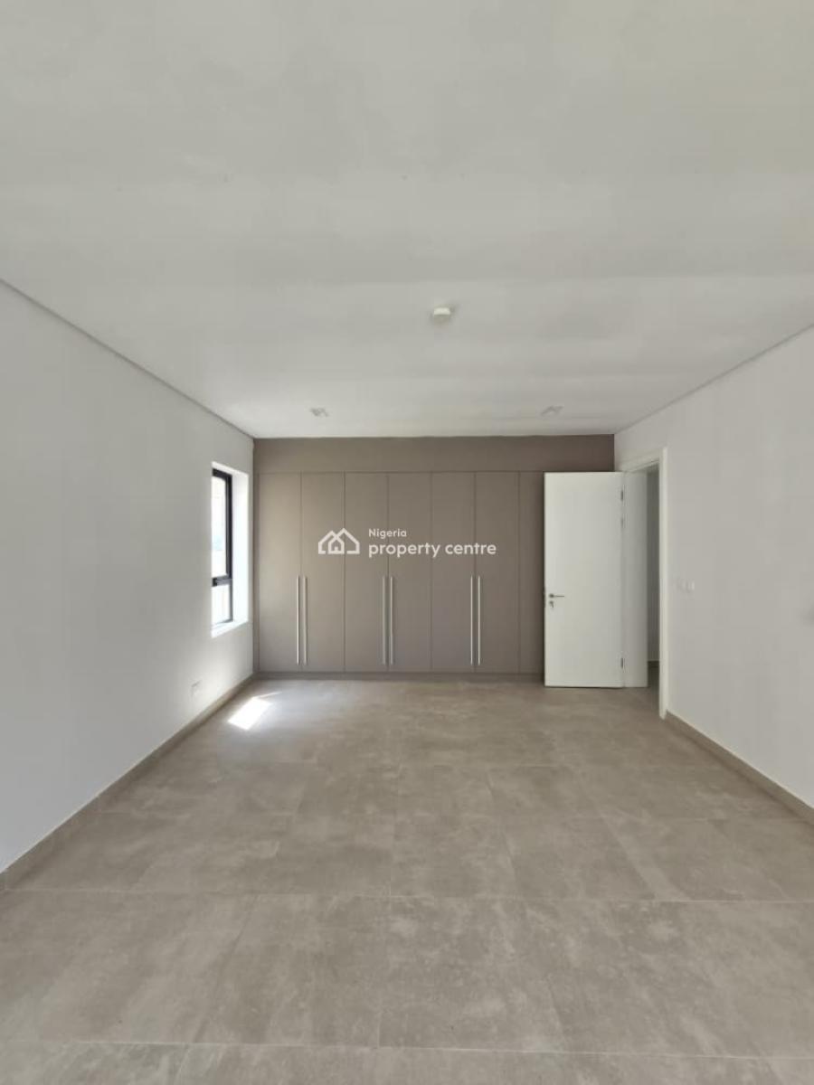 6 Bedroom Waterfront  Smart House with 2 Rooms Bq & Jetty on 505sqm, Banana Island, Ikoyi, Lagos, Detached Duplex for Sale