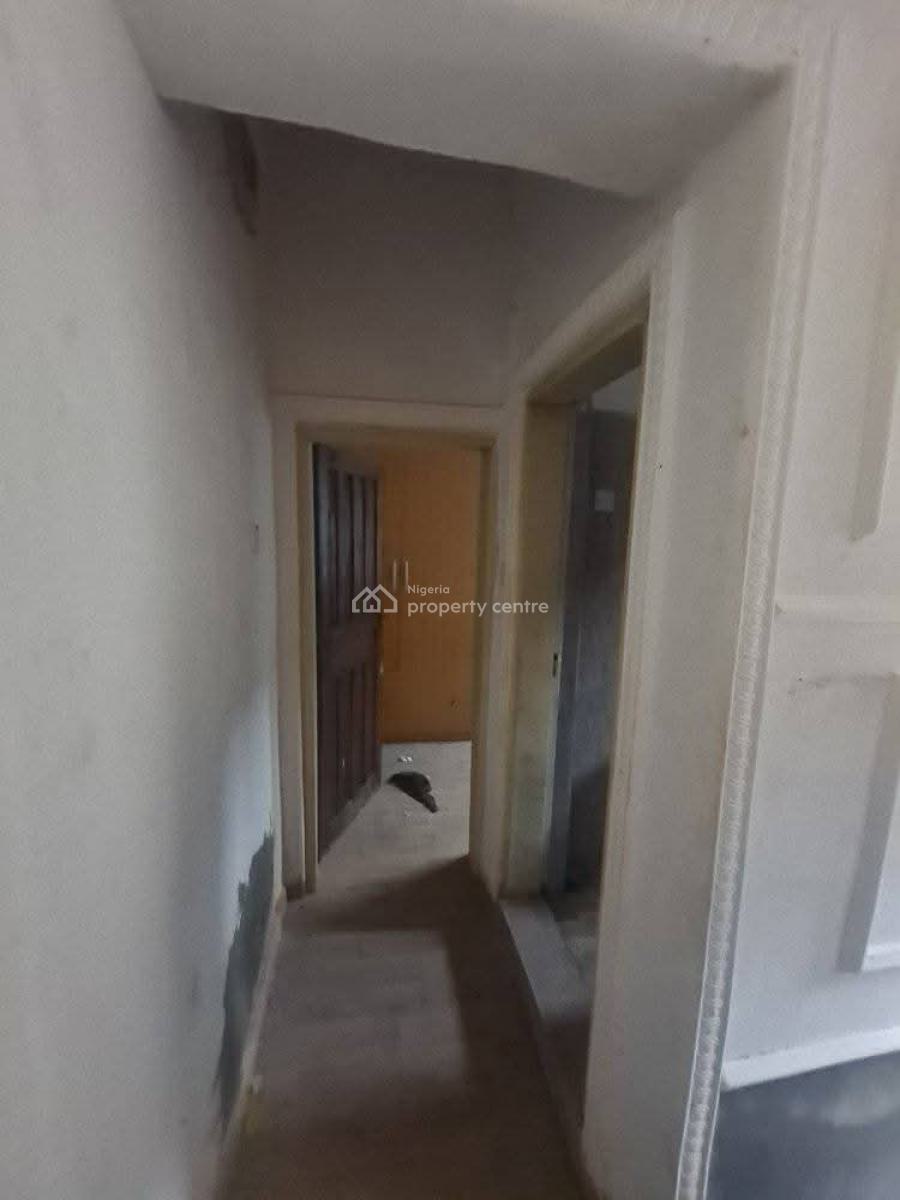 1 Bedroom Flat, Bariga, Shomolu, Lagos, Self Contain (single Rooms) for Rent