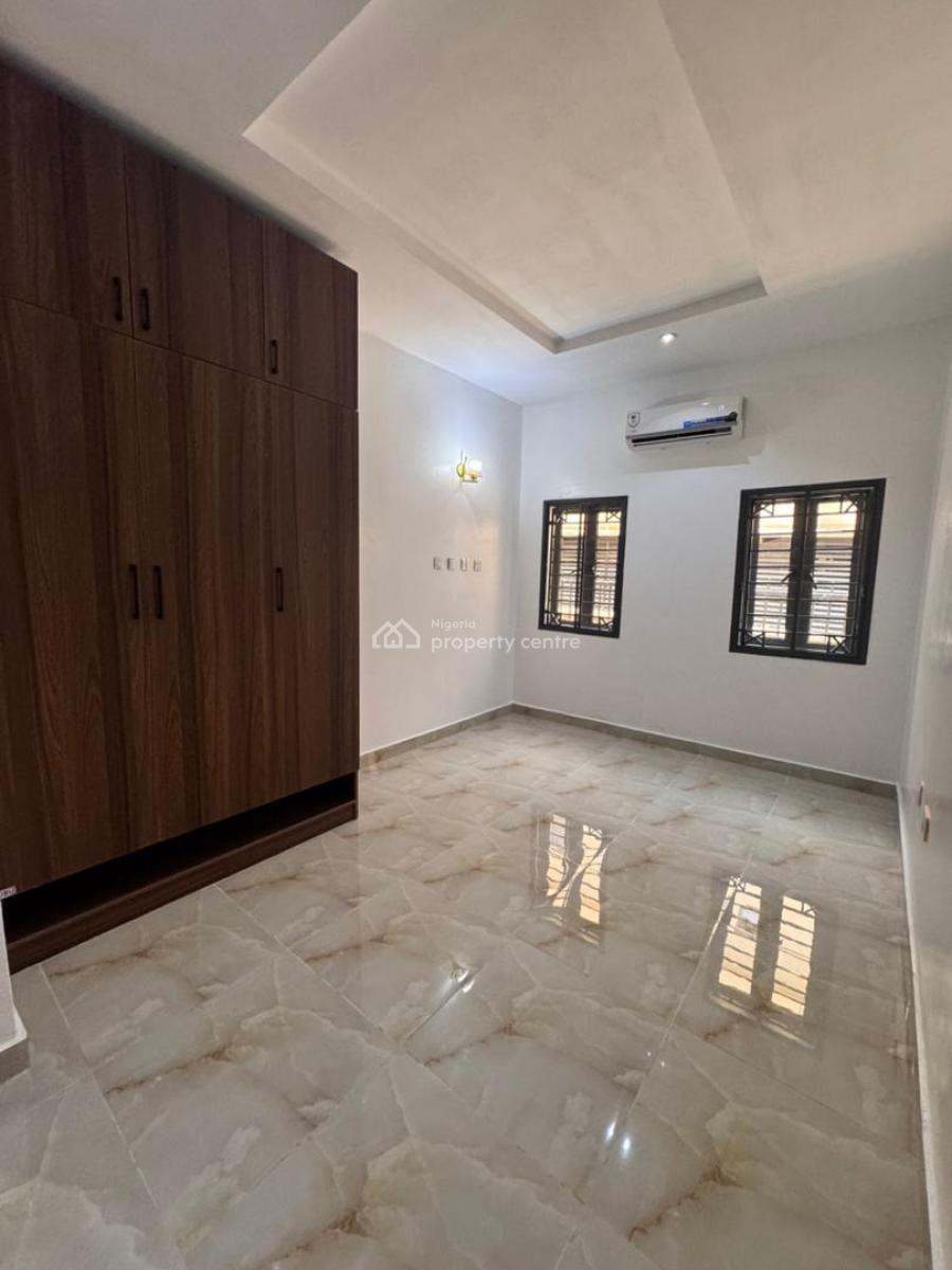 Newly Built 4 Bedrooms Terrace Duplex with Bq and Pent House, Off 3rd Avenue, Gwarinpa, Abuja, Terraced Duplex for Sale