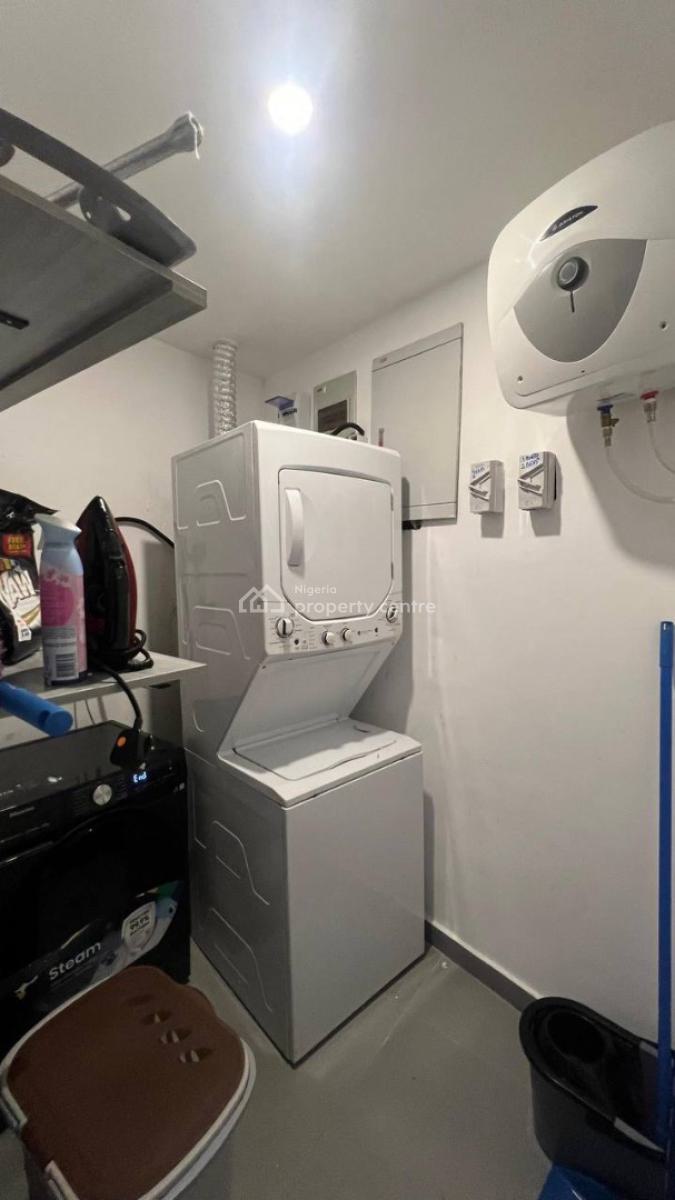 2 Bedrooms Waterfront, Awolowo Road, Ikoyi, Lagos, Flat / Apartment Short Let