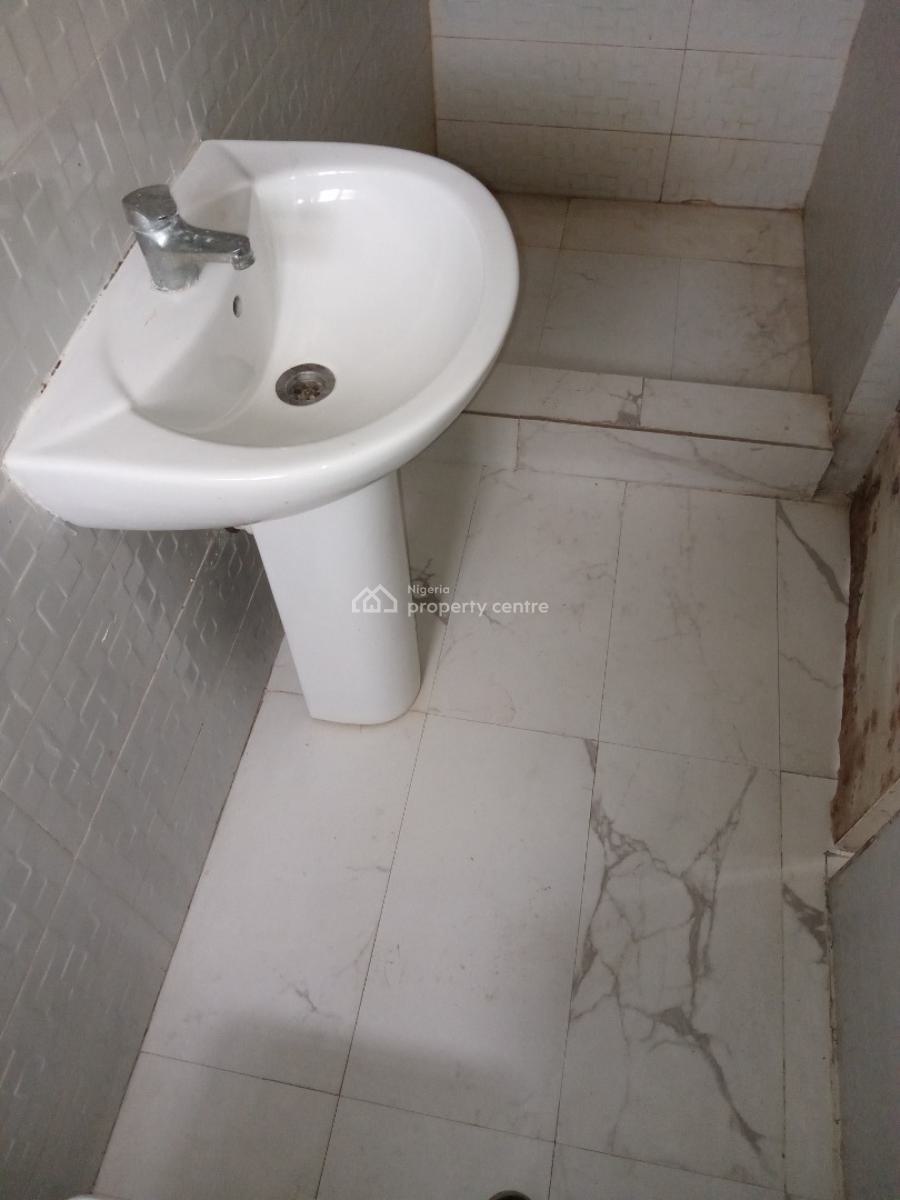 Spacious 2 Bedroom Flat Upstairs, Sangotedo, Ajah, Lagos, Flat / Apartment for Rent
