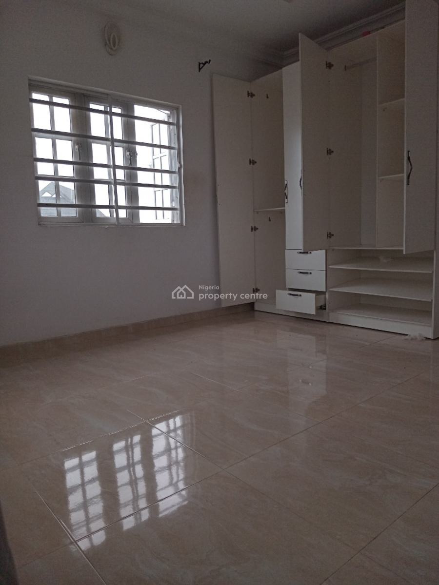 Spacious 2 Bedroom Flat Upstairs, Sangotedo, Ajah, Lagos, Flat / Apartment for Rent